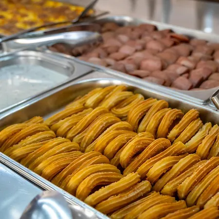 מלון Mpm Arsena 4*