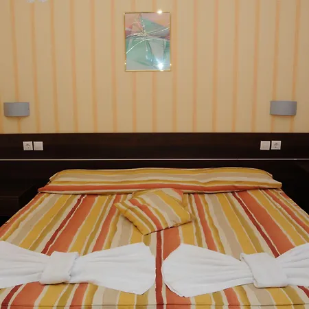 Mpm Arsena מלון 4*