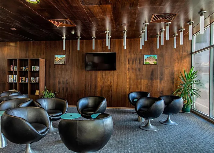 Mpm Arsena 4* نيسيبار