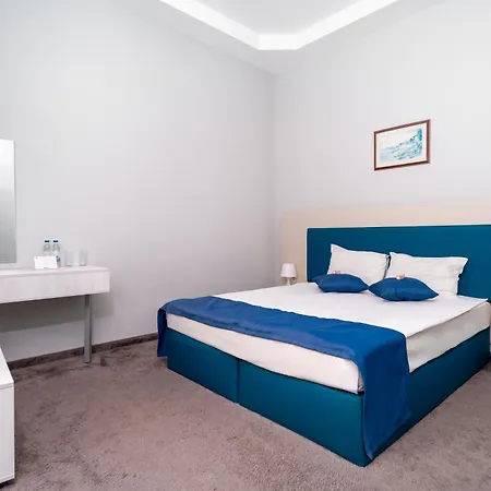 Mpm Arsena - Ultra Hotell 4*