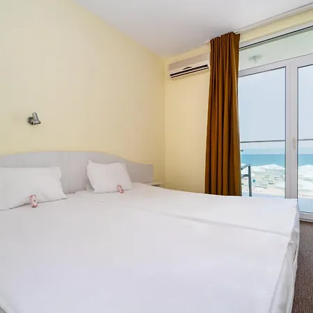 Hotell Mpm Arsena - Ultra 4*